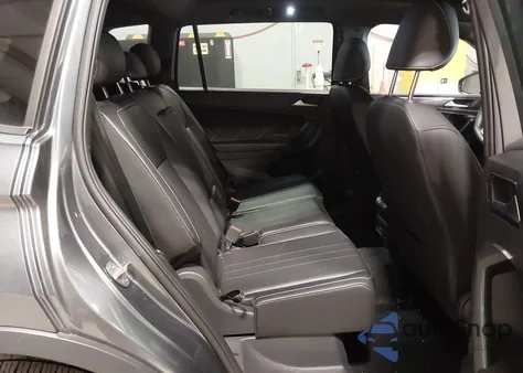 2024 Volkswagen Tiguan 2.0T Se R-Line Black z USA, uszkodzony, nr VIN 3VVCB7AX1RM138671